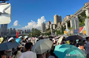 “揭秘重庆高温下的旅游魅力！”