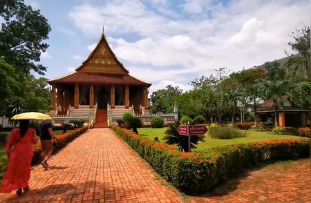 澜沧江玉佛寺：万象国的历史遗迹与博物馆之旅